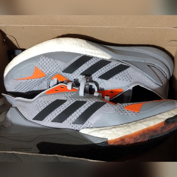 BOOST ADIDAS SNEAKERS - Picture 2 of 8